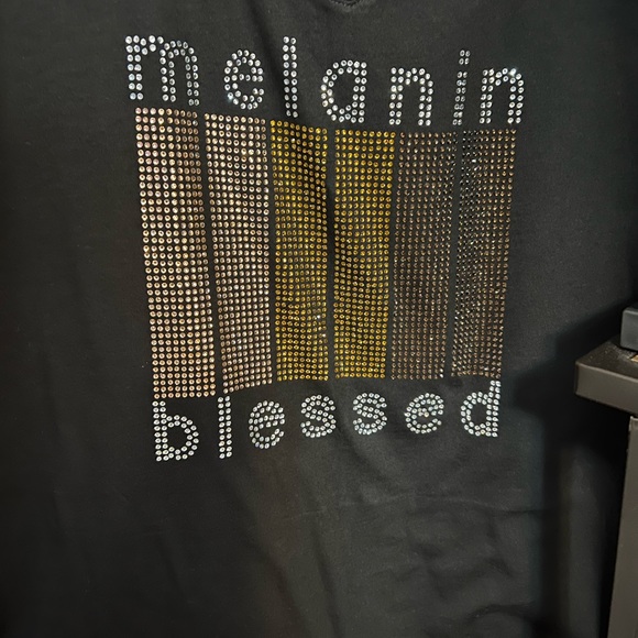 Meet your Posher, Ann - Picture 2 of 2